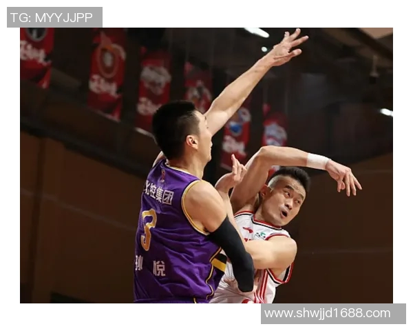 广东队与北控队激战25轮争夺季后赛席位的关键对决